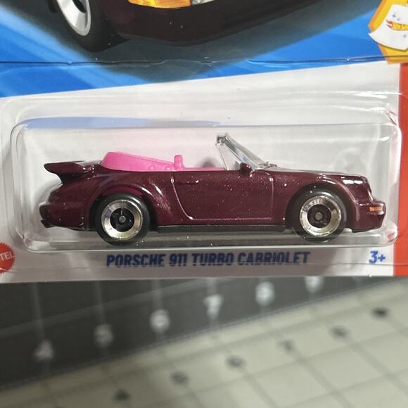 2025 Hot Wheels ~ Porsche 911 Turbo Cabriolet #239 ~ Then and Now 10/10 ~ NEW - Picture 2 of 9